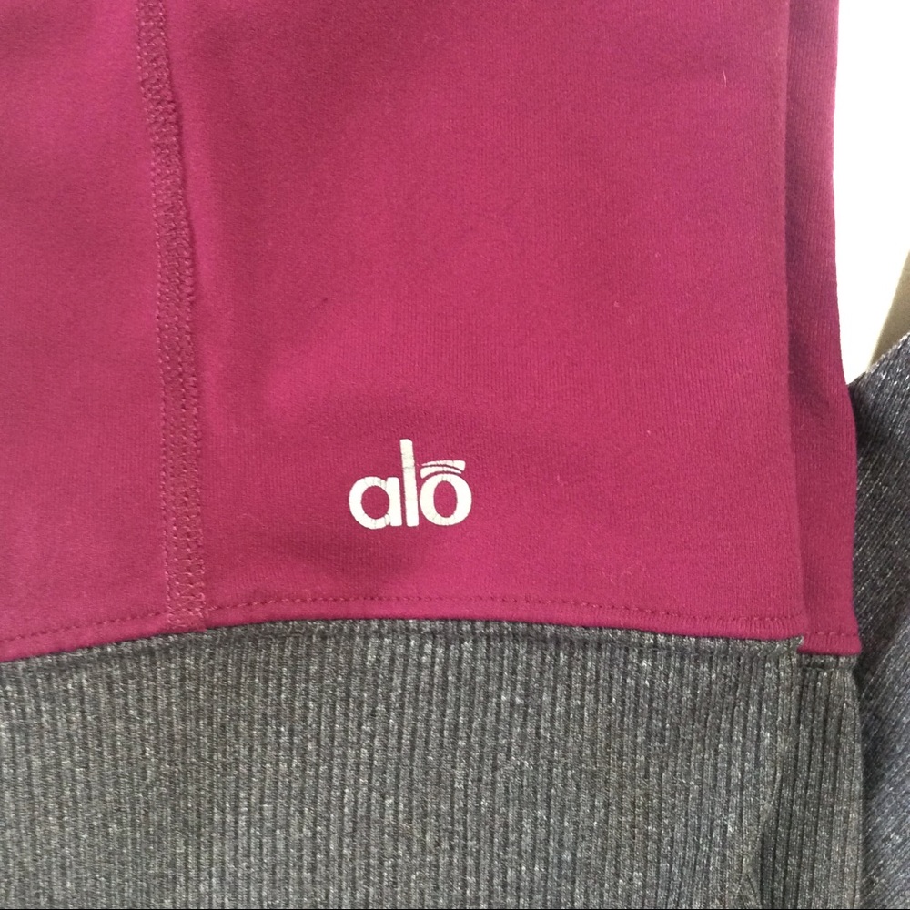 ALO Yoga WHITE and Gray Colorblock Leggings - Picture 15 of 16